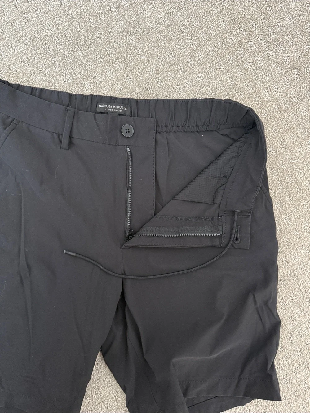 Banana Republic Men’s Black Flat-Front Stretch Shorts